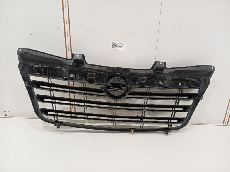Griglia DI Ventilazione Paraurti ANT GRIGLIA DI VENTILAZIONE PARAURTI ANT Opel Movano B 2010
