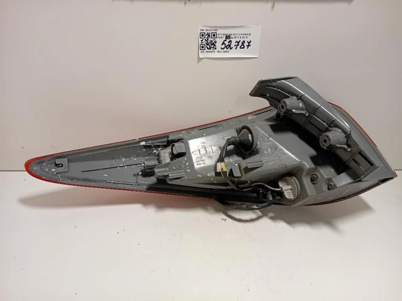 Fanale POST DX 92402-3Z0 Hyundai I40 2012