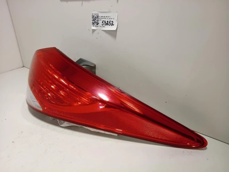 Fanale POST DX 92402-3Z0 Hyundai I40 CW 2012