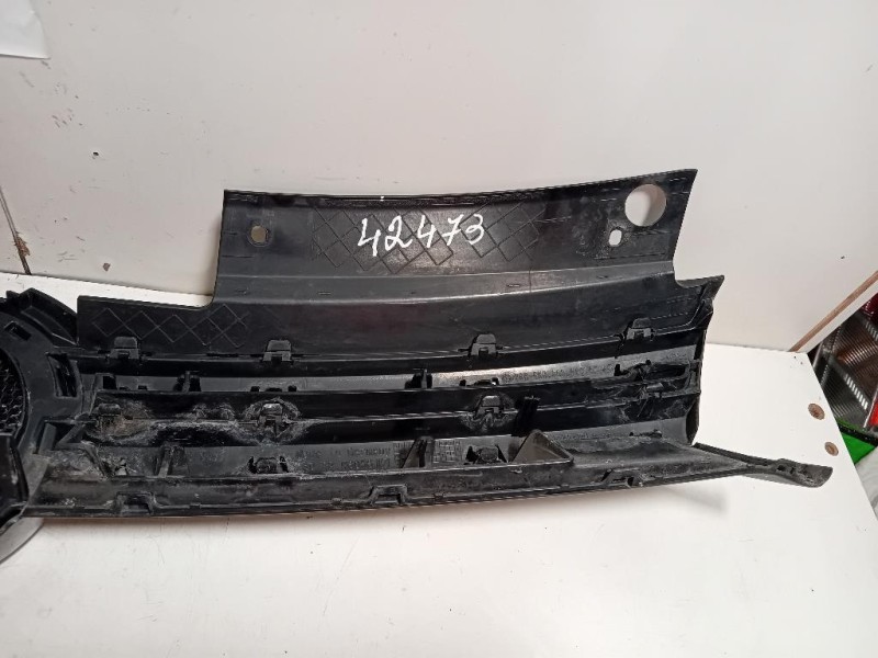 Griglia DI Ventilazione Paraurti ANT 5K0 853 653 5K0853653 Volkswagen GOLF VI 2009