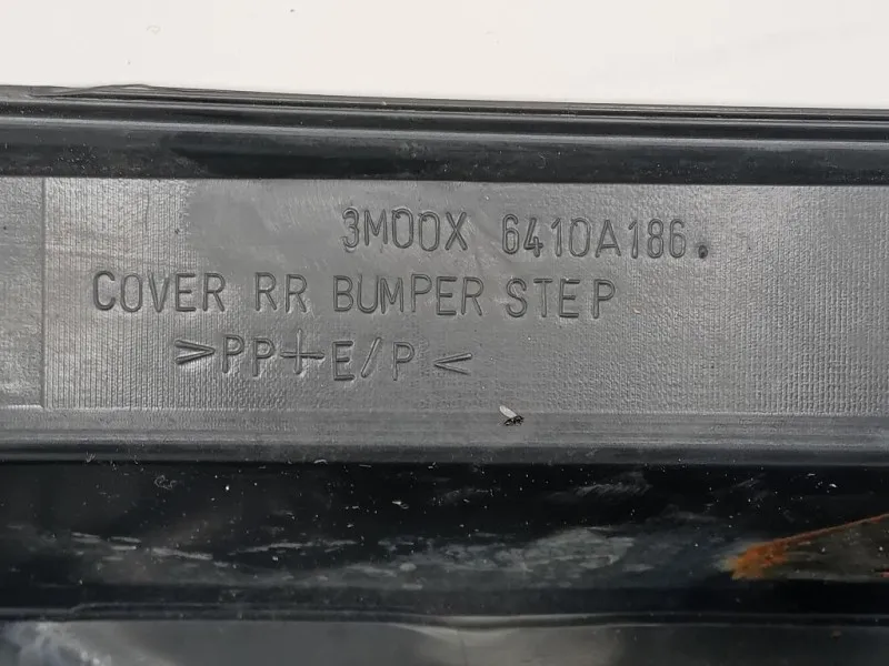 Paraurti POST PARAURTI POST Mitsubishi Pajero IV 2007