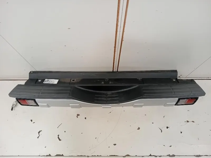 Paraurti POST 3M00X6410A186 Mitsubishi Pajero IV 2007