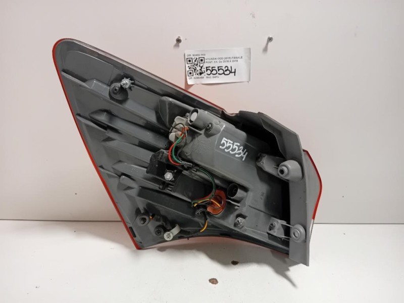 Fanale POST DX 92402-1K0 Hyundai IX20 2015