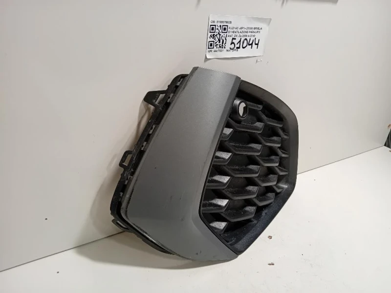 Griglia DI Ventilazione Paraurti ANT DX 8Y0807682B Audi A3 8P1 2008