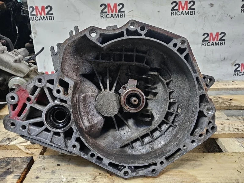 Cambio 55565177 CAMBIO OPEL ZAFIRA MANNUALE Opel Zafira B 2005