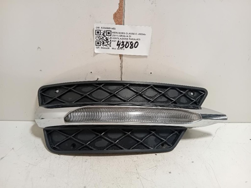 Griglia DI Ventilazione Paraurti ANT DX A2048851453 Mercedes Classe C W204 2011