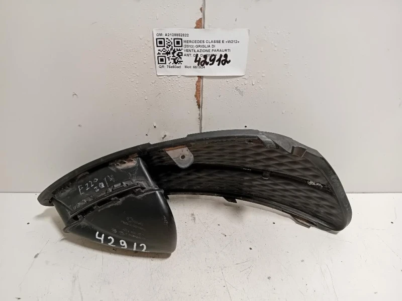 Griglia DI Ventilazione Paraurti ANT DX A2128852822 Mercedes Classe E W212 2013