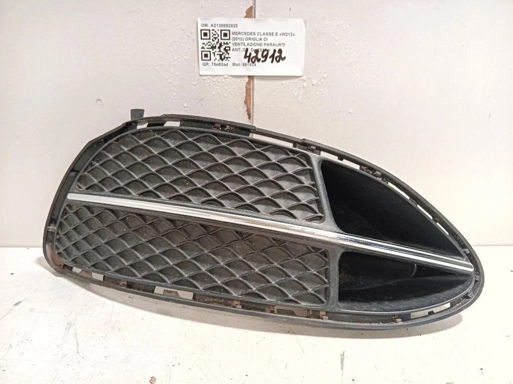 Griglia DI Ventilazione Paraurti ANT DX A2128852822 Mercedes Classe E W212 2013