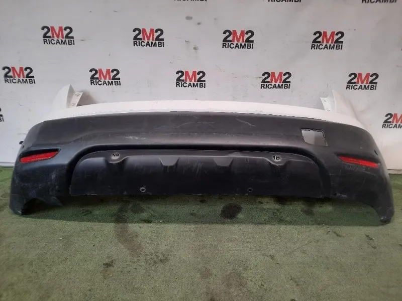 Paraurti POST 85022 4EAOH Nissan Qashqai II 2014