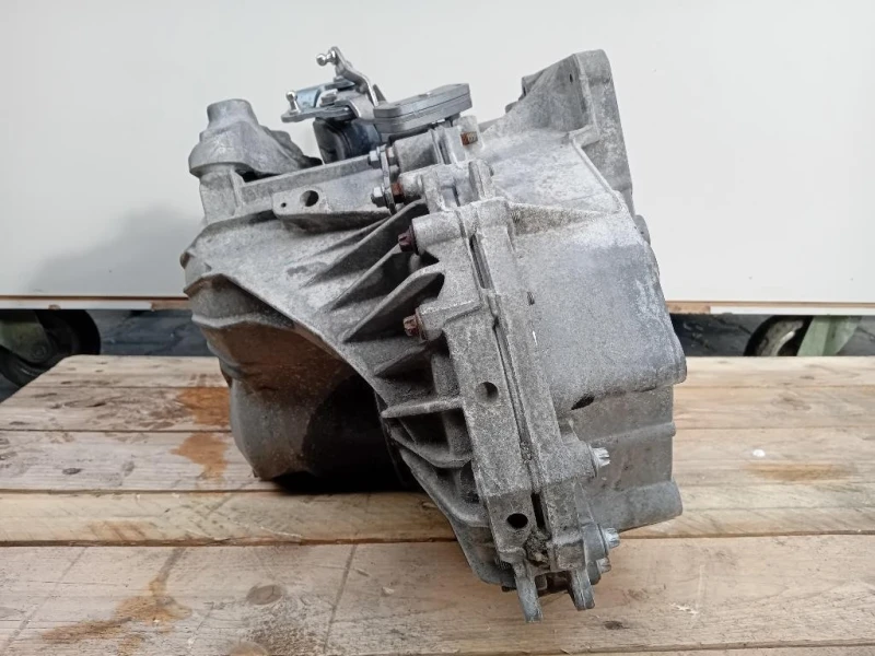 Cambio 5564375 6 MARCE MANUALE Opel Zafira C 2012