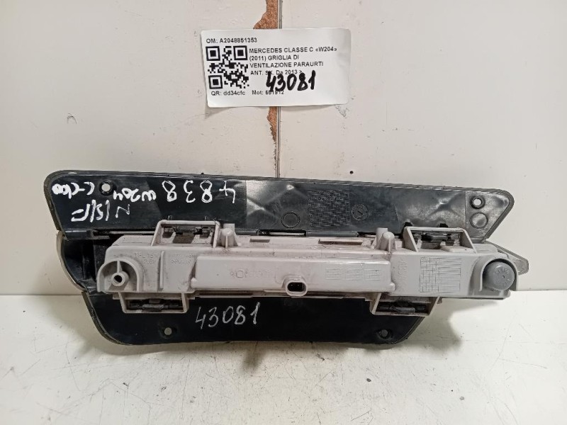 Griglia DI Ventilazione Paraurti ANT SX A2048851353 Mercedes Classe C W204 2011
