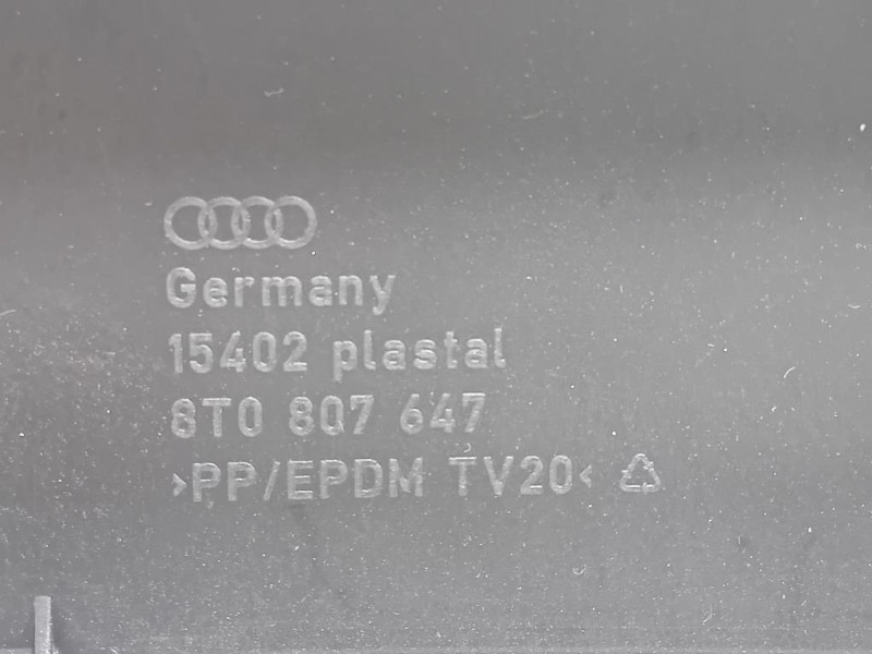 Griglia DI Ventilazione Paraurti INF ANT 8T0 807 647 Audi A5 8T3 2008
