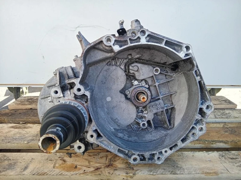 Cambio 55569879 6 MARCE MANUALE Opel Zafira C 2012