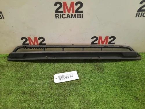 Griglia DI Ventilazione Paraurti INF ANT 51978450 Fiat Panda III 2012