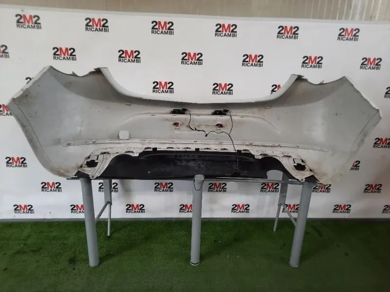 Paraurti POST 13368066 Opel Astra J 2012