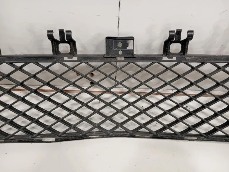 Griglia DI Ventilazione Paraurti INF ANT A2048850853 Mercedes Classe C W204 2011