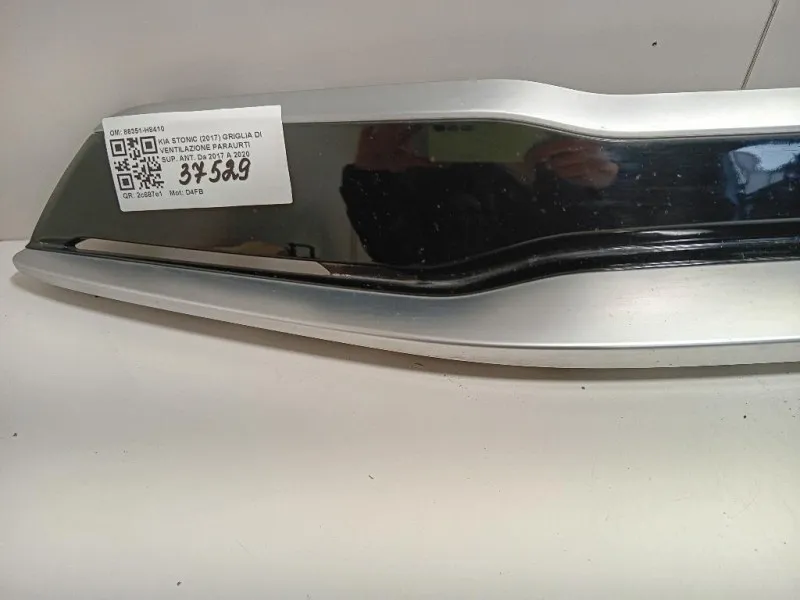 Griglia DI Ventilazione Paraurti SUP ANT 86351H8410 Kia Stonic 2017