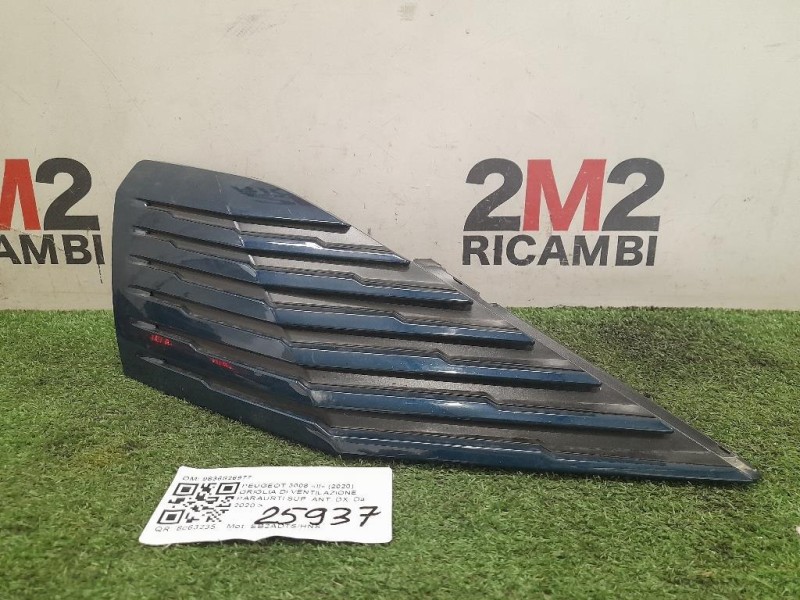 Griglia DI Ventilazione Paraurti SUP ANT DX 9836826877 Peugeot 3008 II 2020