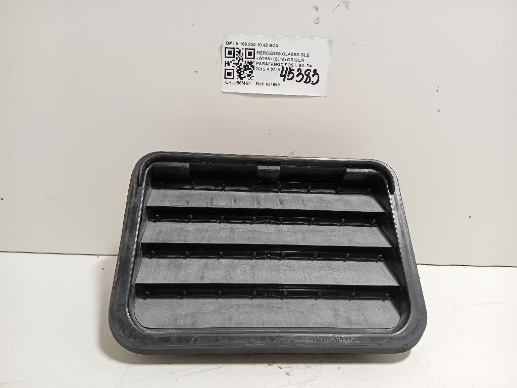 Griglia Parafango POST SX A 166 830 10 42 BOX Mercedes Classe GLE W166 2015