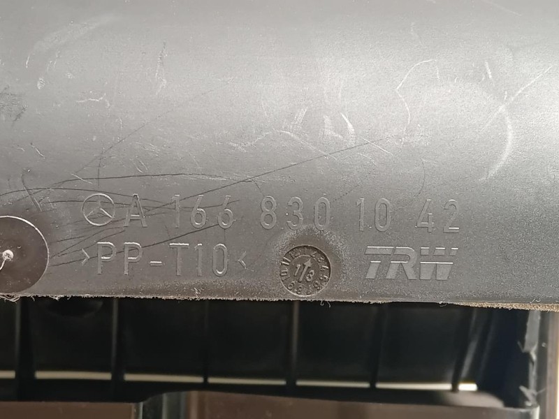 Griglia Parafango POST SX A1668301042 Mercedes Classe ML W166 2012