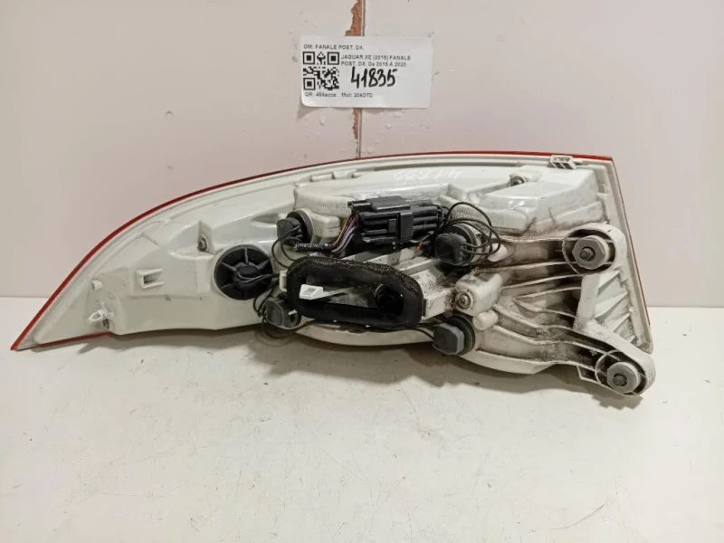 Fanale POST DX FANALE POST DX Jaguar XE 2015