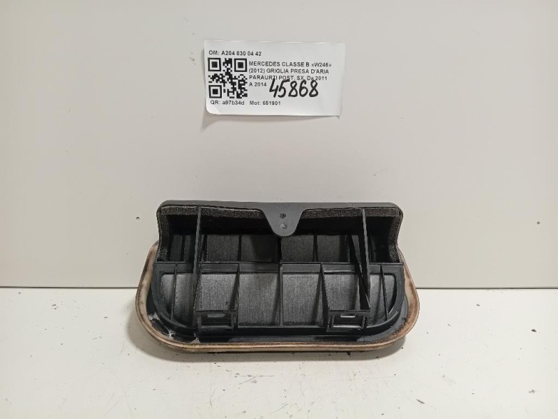 Griglia Presa Daria Paraurti POST SX A204 830 04 42 Mercedes Classe B W246 2012