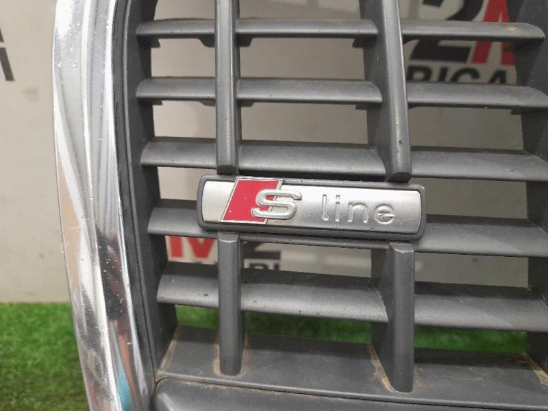Griglia Radiatore 8P4853651A S LINE Audi A3 8PA Sportback 2004