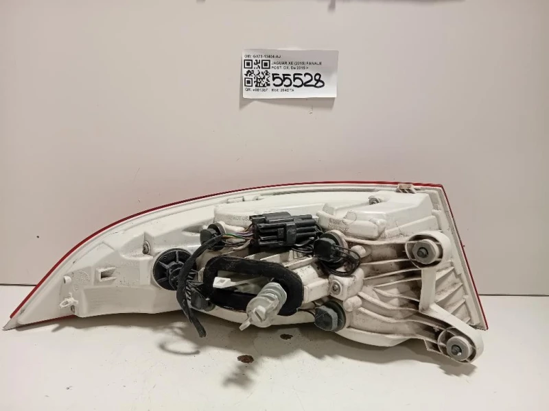 Fanale POST DX GX73-13404-AJ Jaguar XE 2015