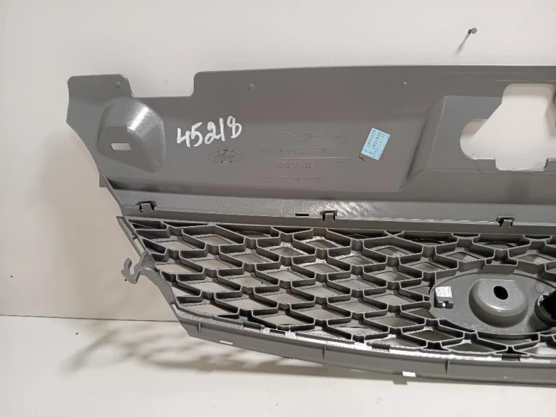 Griglia Radiatore 6S71 8A100 BAW Ford Mondeo III 2001