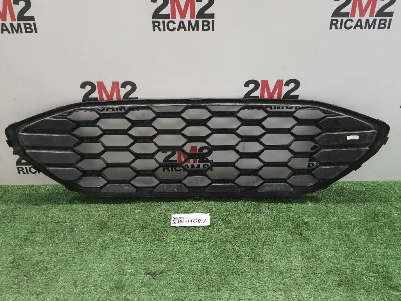 Griglia Radiatore 2384163 L1TB8200C Ford PUMA II 2019