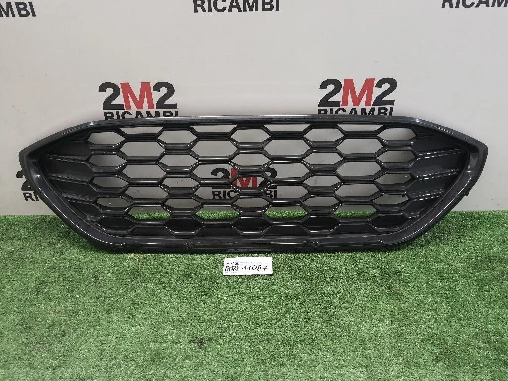 Griglia Radiatore 2384163 L1TB8200C Ford PUMA II 2019