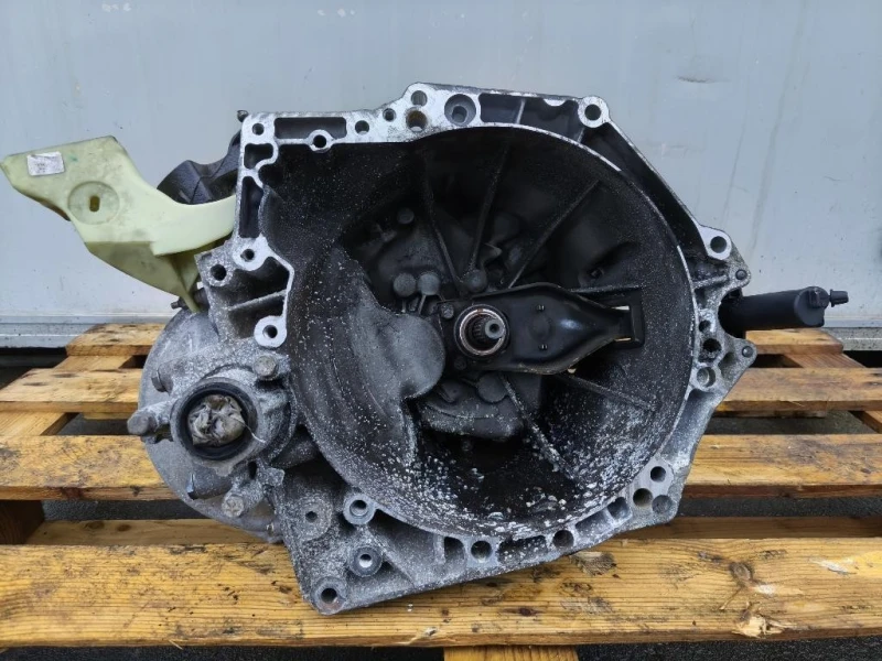 Cambio CAMBIO MECCANICO 5 MARCE TIPO STT Peugeot 2008 I 2013