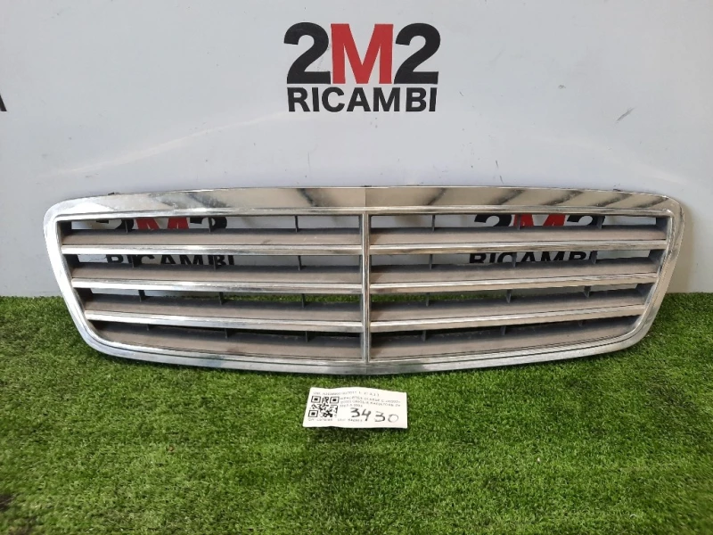 Griglia Radiatore A20388001237D11 Mercedes Classe C W203 2000