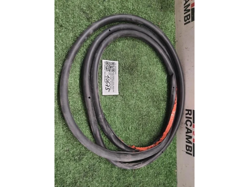 Guarnizione ANT Porta ANT SX 51219069322 Bmw Serie 5 E39 Berlina 1996