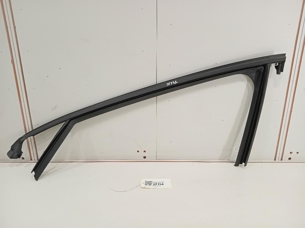 Guarnizione ANT Porta ANT SX 9823226680 Peugeot 208 I 2015