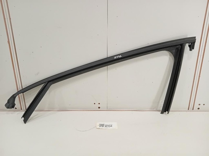 Guarnizione ANT Porta ANT SX 9823226680 Peugeot 208 I 2015