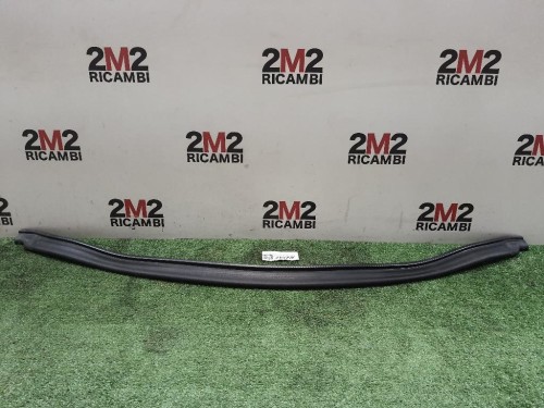 Guarnizione Cofano ANT A2468310042 Mercedes Classe B W246 2012