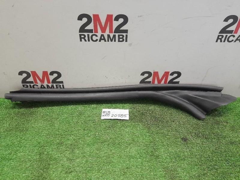 Guarnizione Porta SUP ANT DX 8W7831722B DX Audi A5 F57 Cabrio 2016