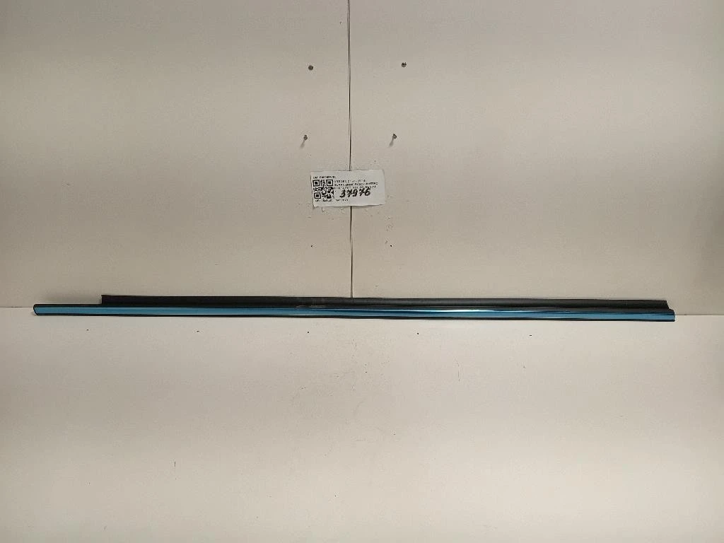 Guarnizione Raschiavetro Porta EST ANT DX B000827780 Citroen C1 II 2014