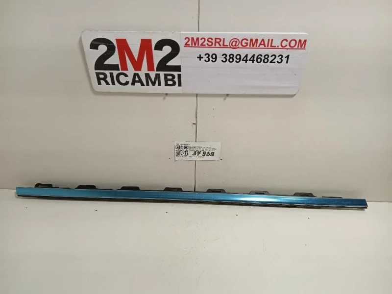 Guarnizione Raschiavetro Porta EST ANT DX 9673931380 Peugeot 2008 I 2016