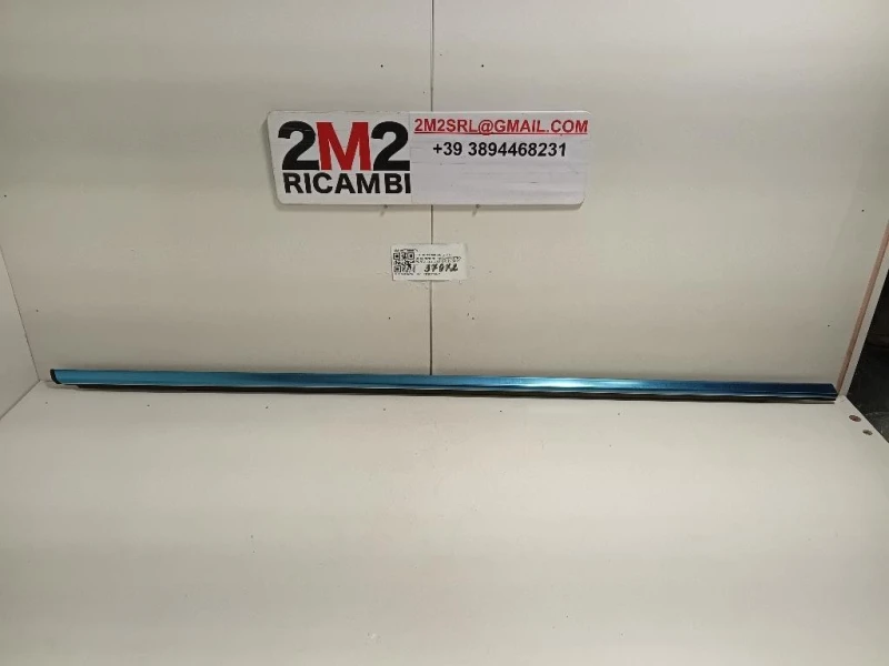Guarnizione Raschiavetro Porta EST ANT DX 96778809TV Peugeot 308 II 2017