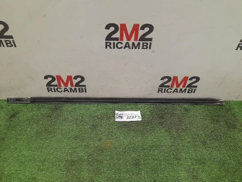 Guarnizione Raschiavetro Porta EST ANT SX 8X23F21453AD Jaguar XF I 2008