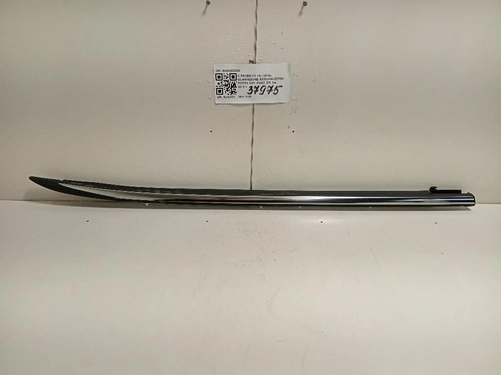 Guarnizione Raschiavetro Porta EST POST DX B000905280 Citroen C1 II 2014
