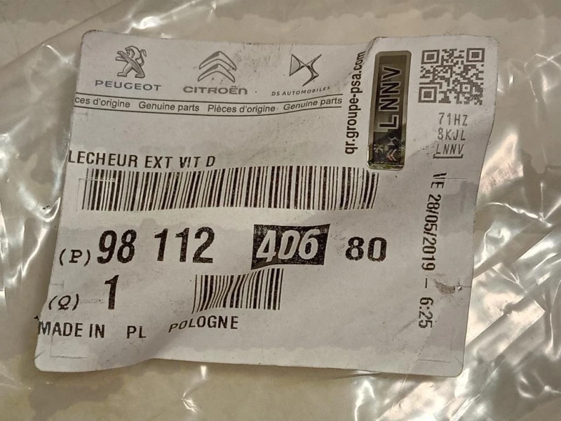 Guarnizione Raschiavetro Porta EST POST DX 9811240680 Peugeot 3008 II 2016