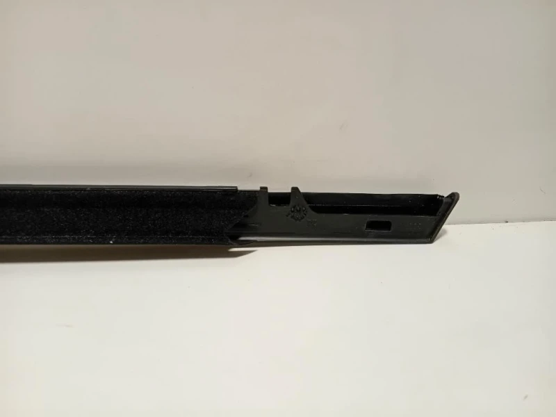 Guarnizione Raschiavetro Porta EST POST DX 96778798TV Peugeot 308 II 2017