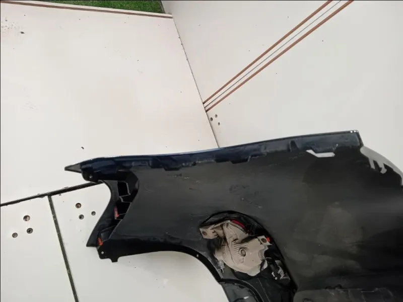 Paraurti POST 13300719 Opel Zafira C 2012