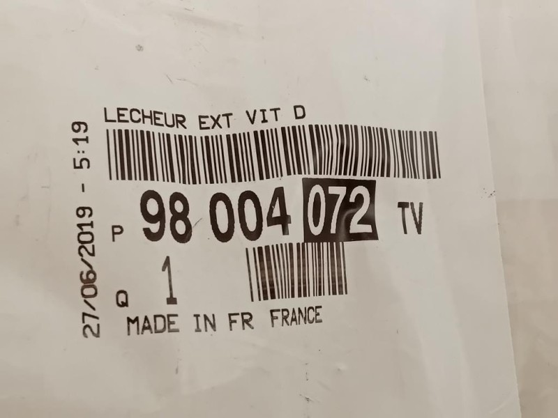 Guarnizione Raschiavetro Porta EST POST DX 96778798TV 98004072TV Peugeot 308 II 2017
