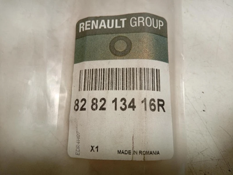 Guarnizione Raschiavetro Porta EST POST SX 828213416R Dacia Duster II 2018