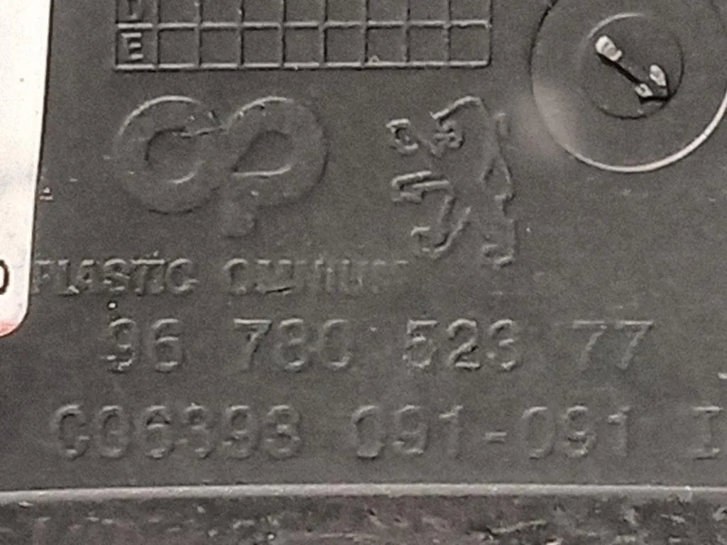 Paraurti POST 1610115980 Peugeot 2008 I 2013