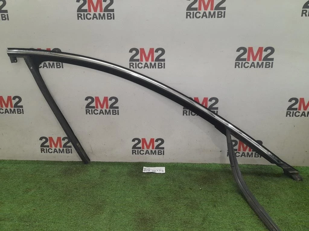 Guida Scorrimento Cristallo Porta ANT DX 50511607 ANT DX Alfa Romeo Giulietta 2010